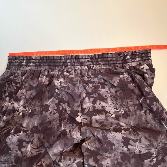 Athleta Jogger Size 22 Savannah Floral Gray NWOT - Picture 8 of 13